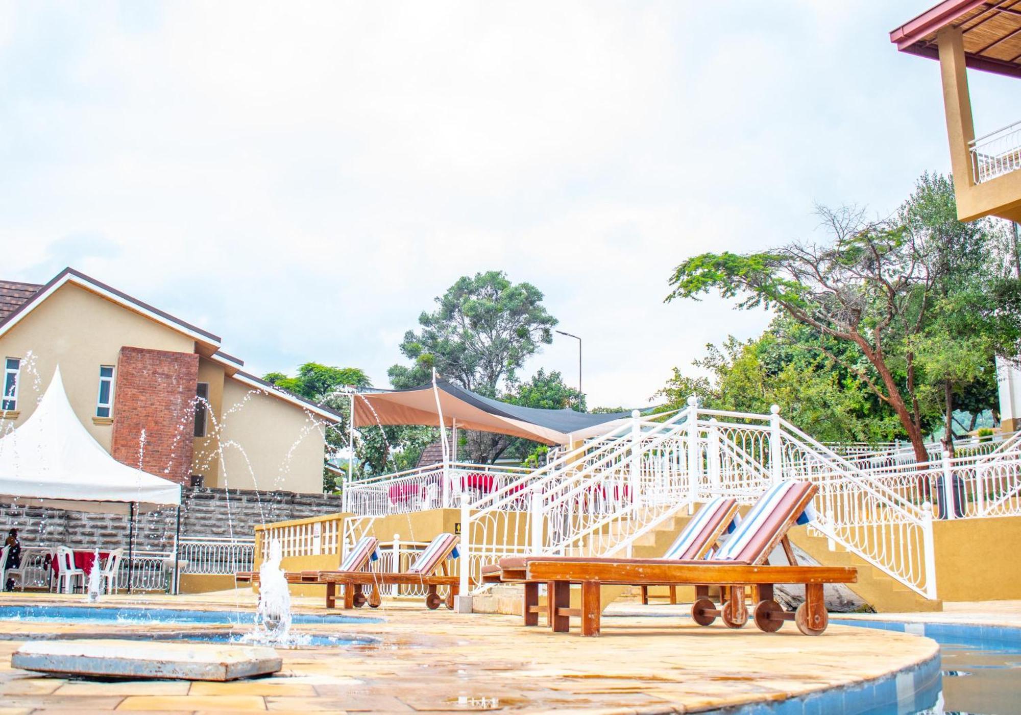Angani Resorts & Spa Limited Shamenei Ngoại thất bức ảnh
